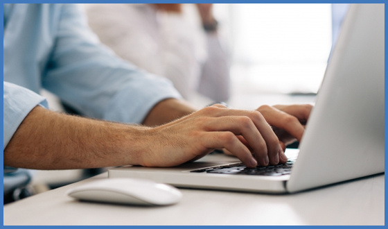 laptop-5ec5b015a9197